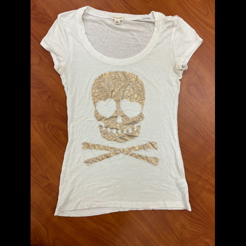 Skull t shirt size S